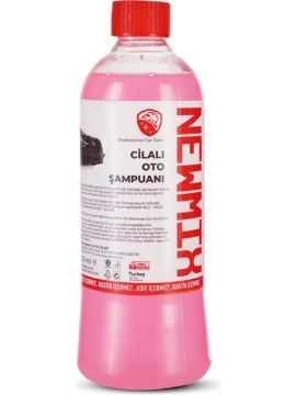 Cilalı Fırçalı Oto Şampuanı 500ML